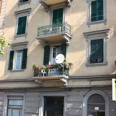 Maison d'hôtes Affittacamere O Sole Mio La Spezia